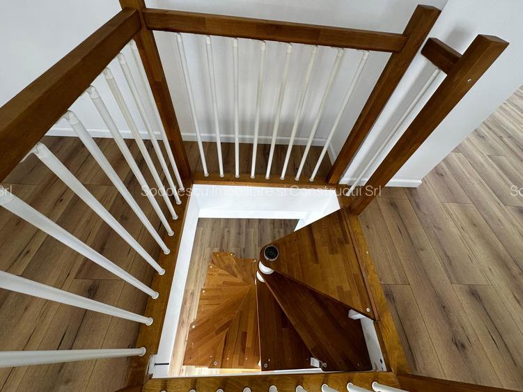 Apartament complet renovat cu scara interioara - 21