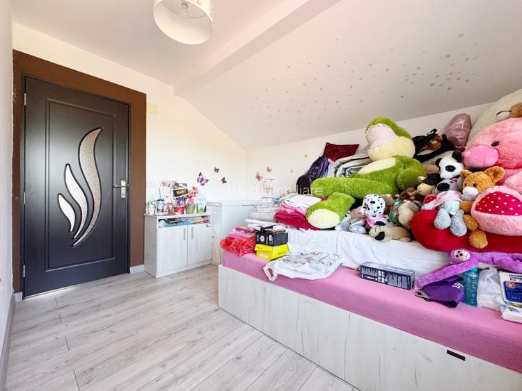 Casa 4 camere, P+M, 150mp utili, 500mp teren - iesire la Bega 0% Comision - 15