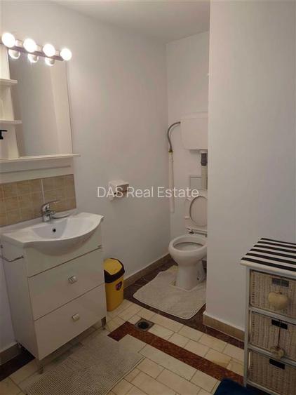 Apartament 3 camere | Ultracentral, langa metrou Universitate(3 min.) - 7