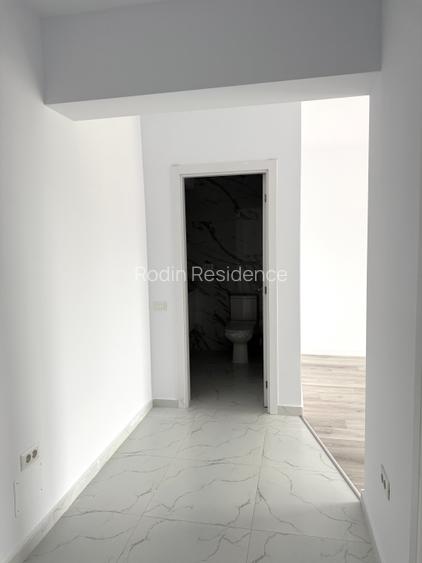 Garsoniera spatioasa - complex nou - 4