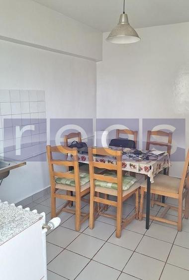 DE VÂNZARE APARTAMENT 4 CAMERE – CALEA VICTORIEI – BLOC REABILITAT - 4