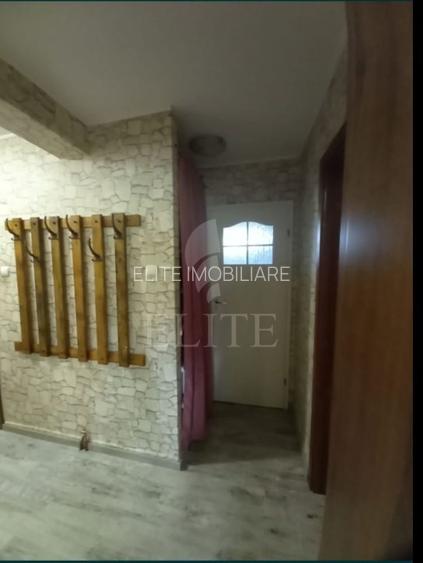 Apartament 3 camere în zona HOTEL Royal - 3