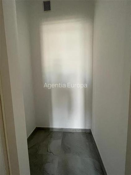 Apartament 3 camere de vanzare  zona ultracentrala - 9