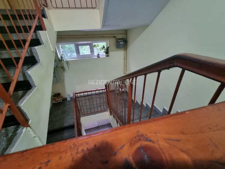 Centru- SIF MOLDOVA- Primărie- Apartament 2 camere la etajul 2 - 7