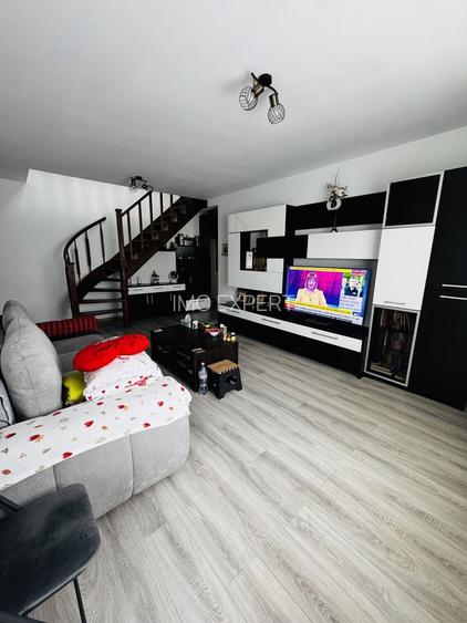 Apartament de vânzare cu 3 camere - 2