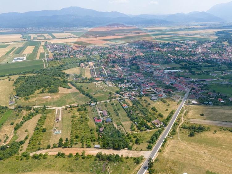 Teren cu priveliste Vulcan - 8