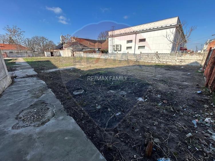 TEREN ULTRACENTRAL IN SALONTA - 3