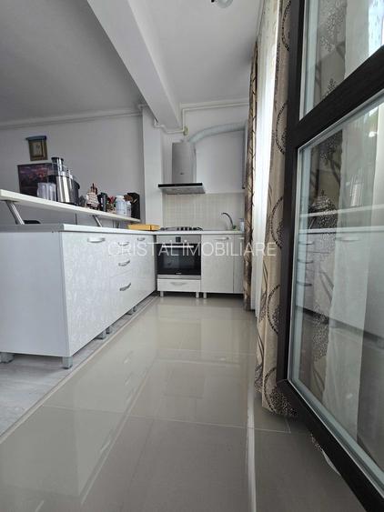 De vanzare Apartament 2 camere Militari Pacii - 3