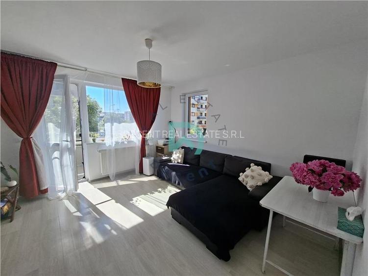 Apartament 3 camere Casa Nobel - Tractorul, 64 mp - Brasov - 9