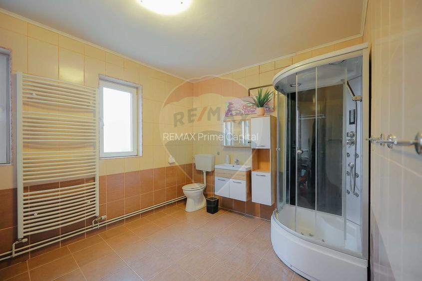 Casă familie mare Episcopia, 6 camere, garaj, curte 500 mp, de vânzare - 12