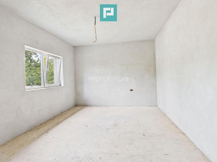 Casă cu 2 camere și teren în Gai - 6