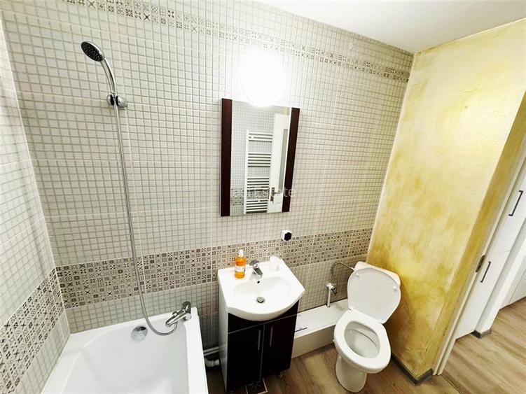 Apartament cu 3 camere de inchiriat - 12