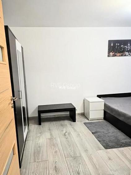 Garso (bloc 1981 - reabilitat, 35 mp) Titan - 6 min. metrou Titan - 5