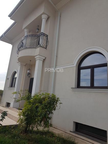 Sisesti-vila eleganta cu finisaje-lux,acces securizat,confort termic sporit,view - 16