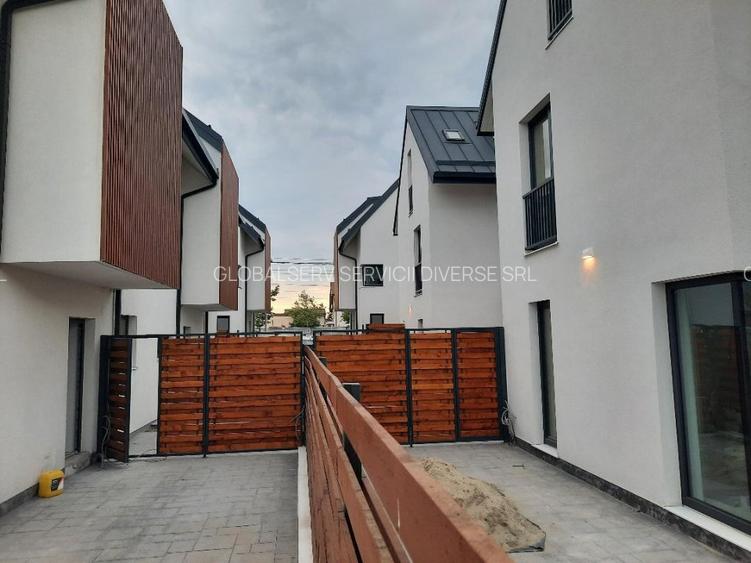 Fara Comision in Complex Rezidential casa cu 5 camere 3 bai P+1+M la cheie sect1 - 5