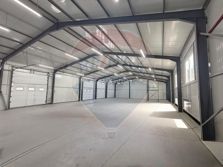 Hala noua 555mp, curte betonata 1000mp, zona de est, de inchiriat - 8