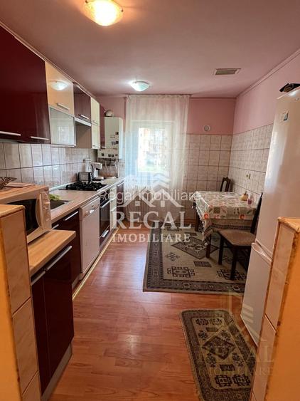 Apartament de inchiriat cu 3 camere. Zona Micro 5/1 (B-dul Traian) - 8