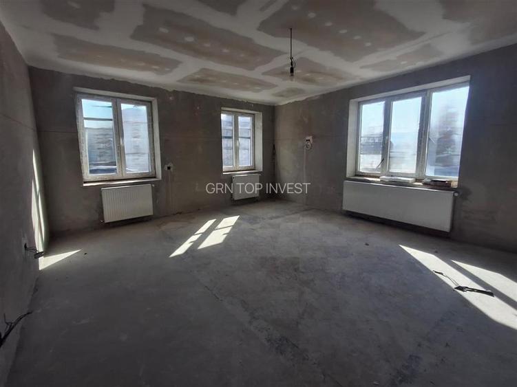 Casa individuala 8 camere 1250mp teren Cristian - 2