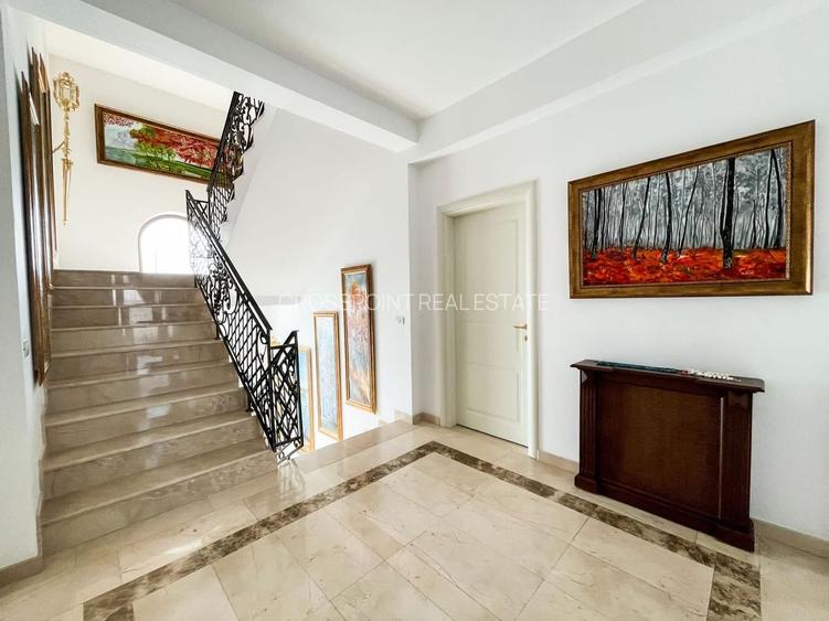 830 mp teren! Intimitate și confort rar întâlnit în oraș - 17