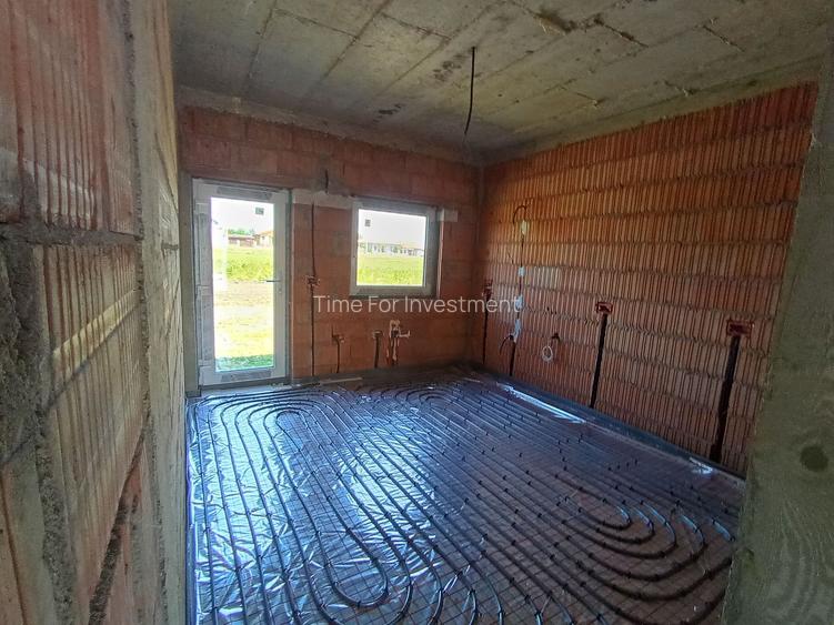 Sanandrei Duplex desp prin Garaj, Teren Generos - 12