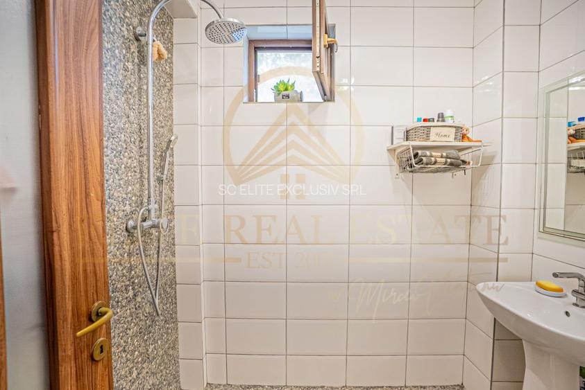 Viluta cocheta cu curte frumoasa in Mamaia Sat! - 12