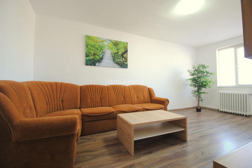 De vanzare apartament cu 3 camere- zona Circumvalatiunii-comision 0 - 3