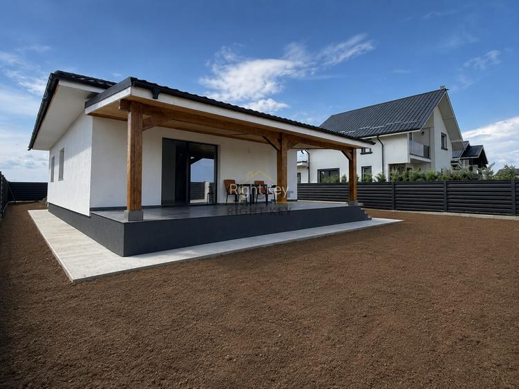 Casa P+Pod, 4 Camere, Placa de beton, STB, Teren 450mp! Comision 0% - 2