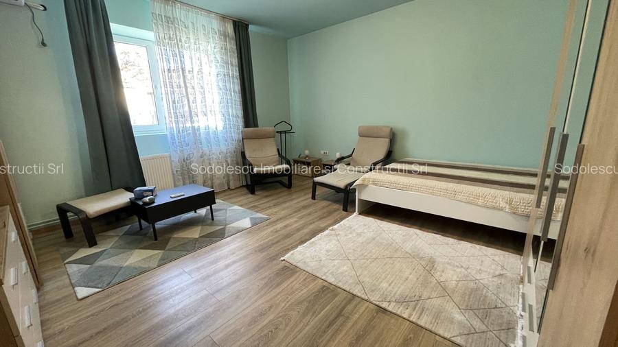 Casa cu teren frumos si garaj zona Mehala - 4