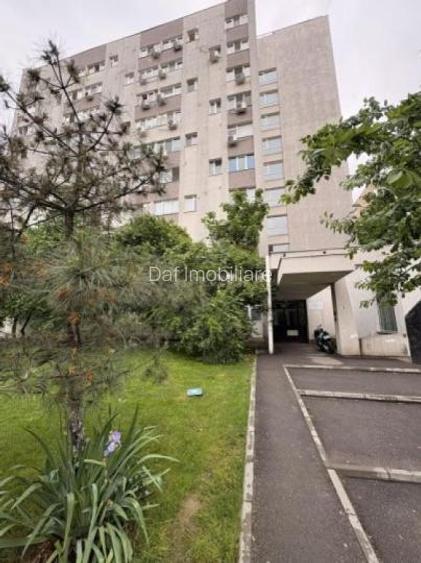 66000 euro -Garsoniera renovata 32mp- Mall Plaza - 7