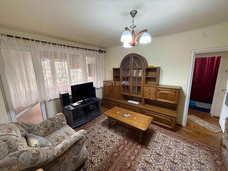 De vânzare apartament 3 camere Zona Bld Independeței - 4