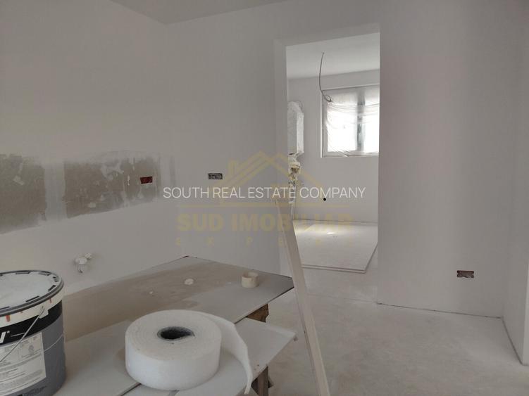 Casa Individuala P+2 -8 camere  -teren 240mp - 24