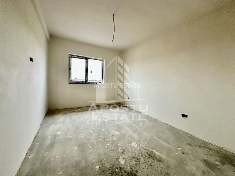 Duplex cu 5 camere situat la intrare in Giroc - 9