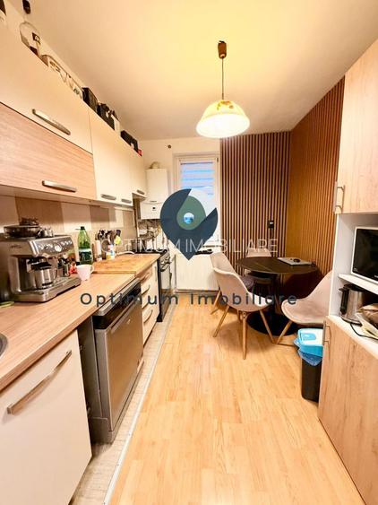 Apartament cu 3 camere, decomandat, etaj 3 in Gheorgheni,Hotel Royal ! - 3