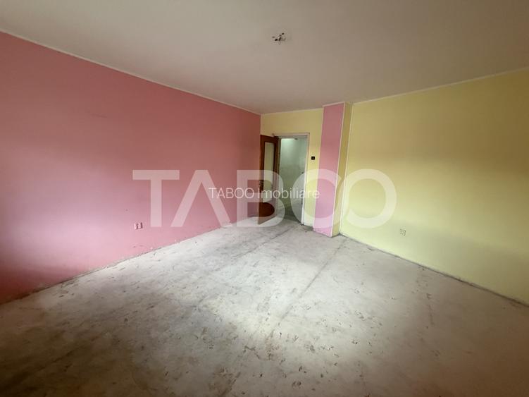 Apartament decomandat 2 camere 2 balcoane etaj 2 zona Doamna Stanca - 2