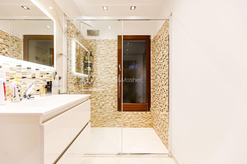 Arhitectura Distinsa: Casa Moderna Plan Parter si Piscina Privata - 20