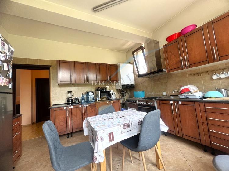 VOLUNTARI CENTRU- BCR, Vila Stil Brancovenesc, SPATIOASA, SOLIDA,Teren 400MP - 26