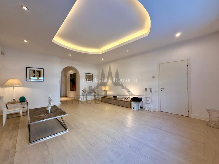 Duplex in vila - zona Capitale ideal pentru Sediu Companie - 31