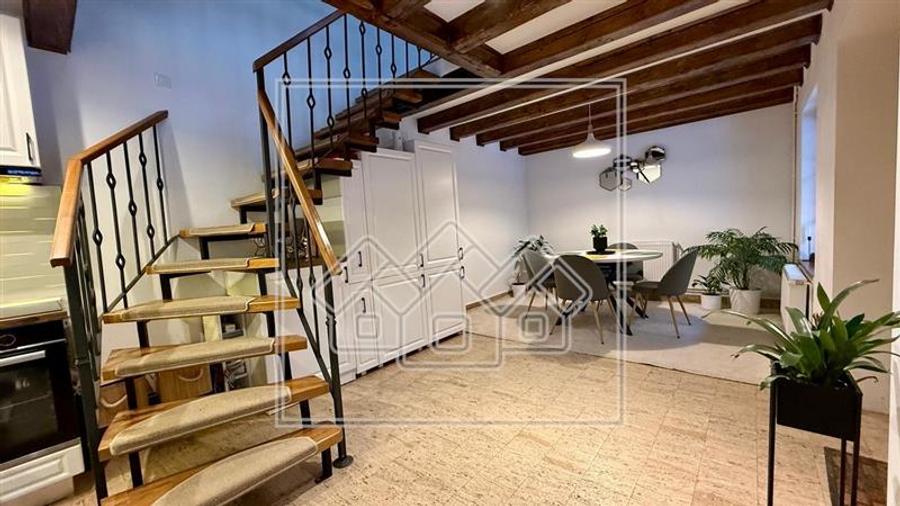 Casa situata in Zona Ultracentrala, curte proprie, 70 mp utili