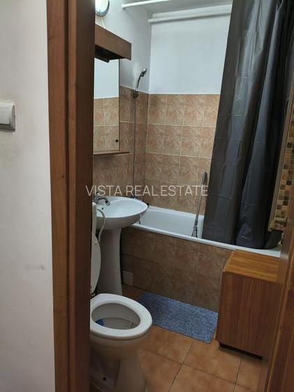 Garsoniera la parter in Astra, strada Soarelui, Brasov - 5