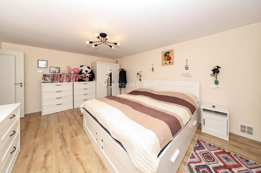 Apartament cu 3 camere la casa | Curte 130 mp | Zona Grivitei strada Vulcan - 11