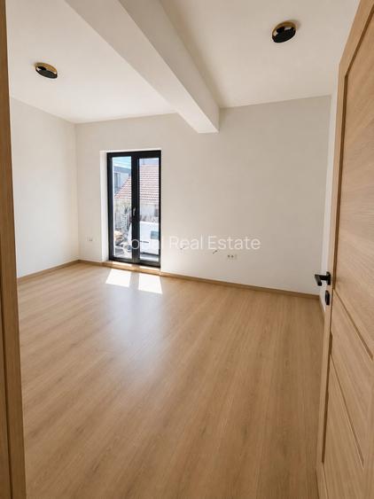 Vila Premium P+1 + Rooftop Panoramic Vedere Lac - 7