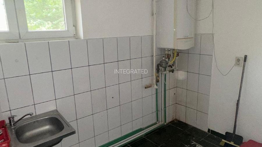 PIPERA, Garsoniera in suprafata de 35 mp - etaj 1, Str. Drumul Bisericii - 10