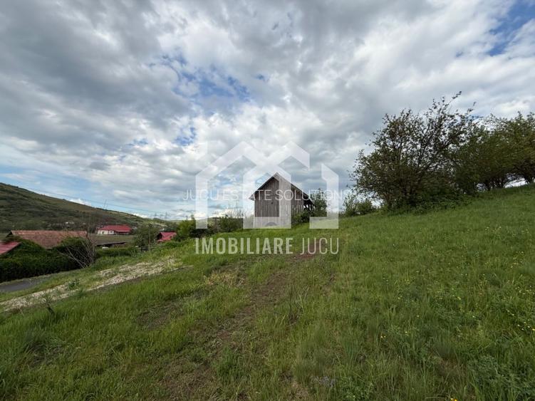 Teren intravilan construibil – 2.100 mp | Căianu - 3