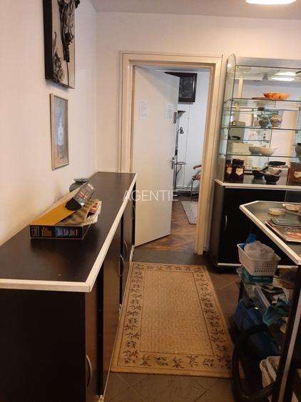 1Mai-Bulevardul Maresal Averescu-stradal-Vad comercial. - 6