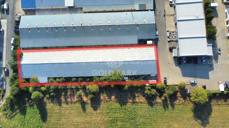 Spatiu Industrial - Zona Autostrazii A3 - Curte / Parcari - 5