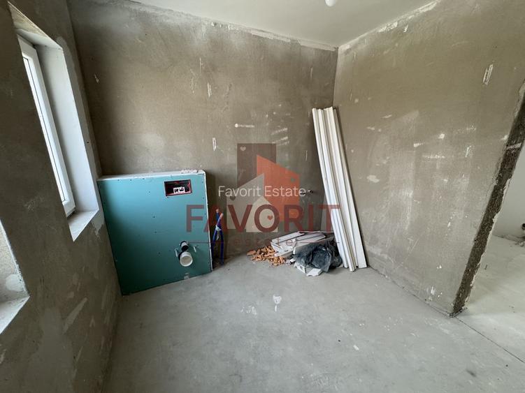 Aproape de benzinaria ESO. Finisaje la alegere - 16