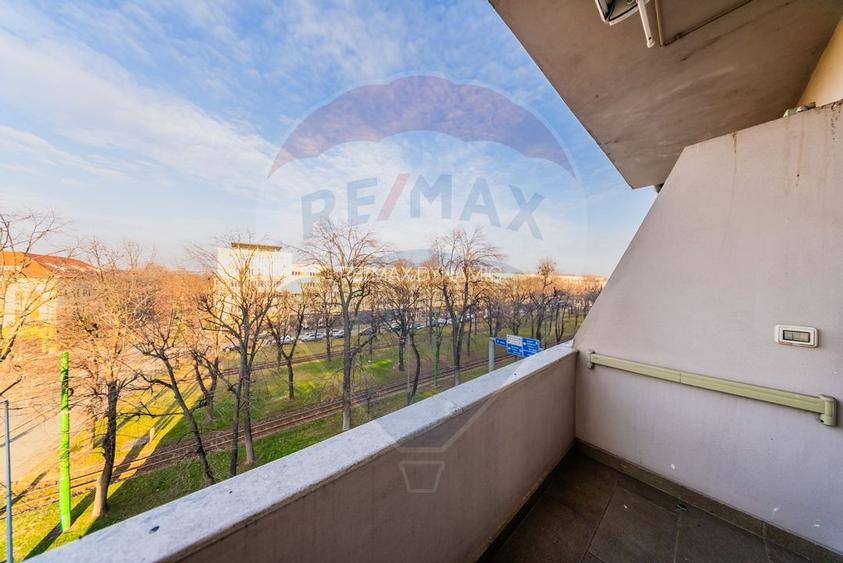 Apartament luminos cu 2 camere de inchiriat Ultracentral,Arad - 17