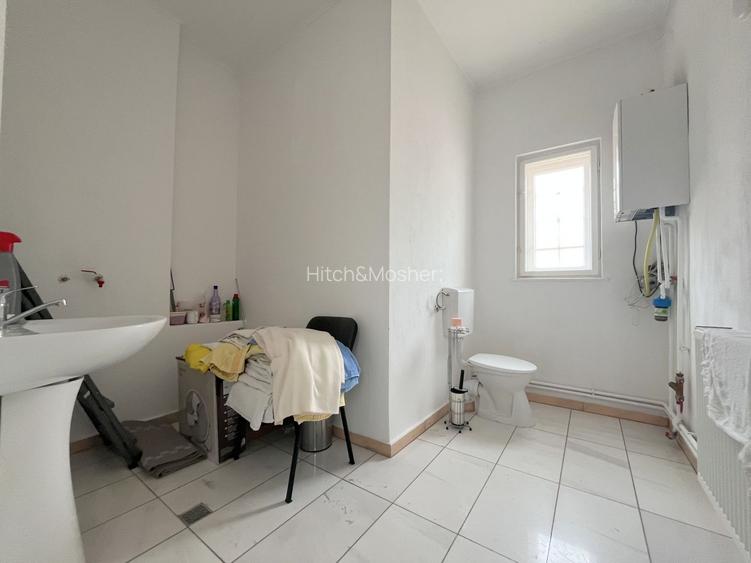 Casa spatioasa de inchiriat in zona centrala - Punctele Cardinale - 30