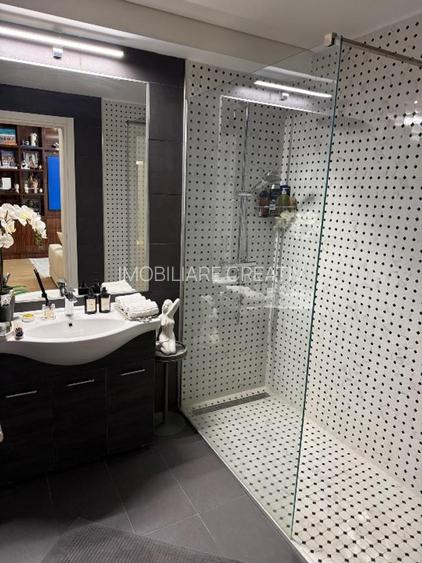 Apartament de vanzare 4 camere UpGround - 4