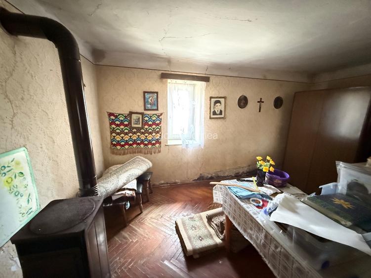 Casa de vanzare in Ardud | 425 mp teren | 97 mp construiti | Curte, anexe si buc - 2